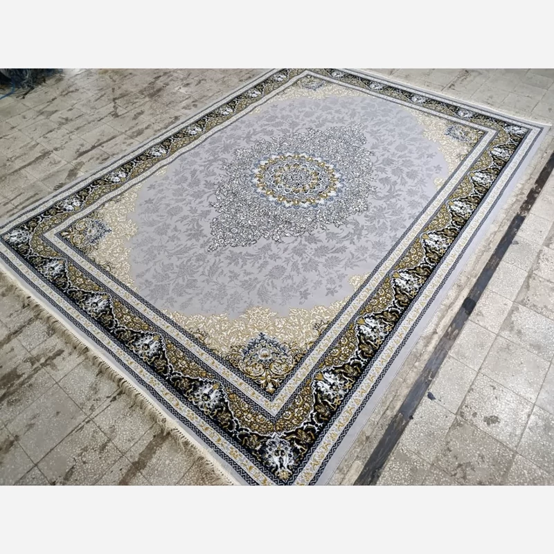 فرش ماشینی بی سی اف 6 متری طرح آرمان نقره ای